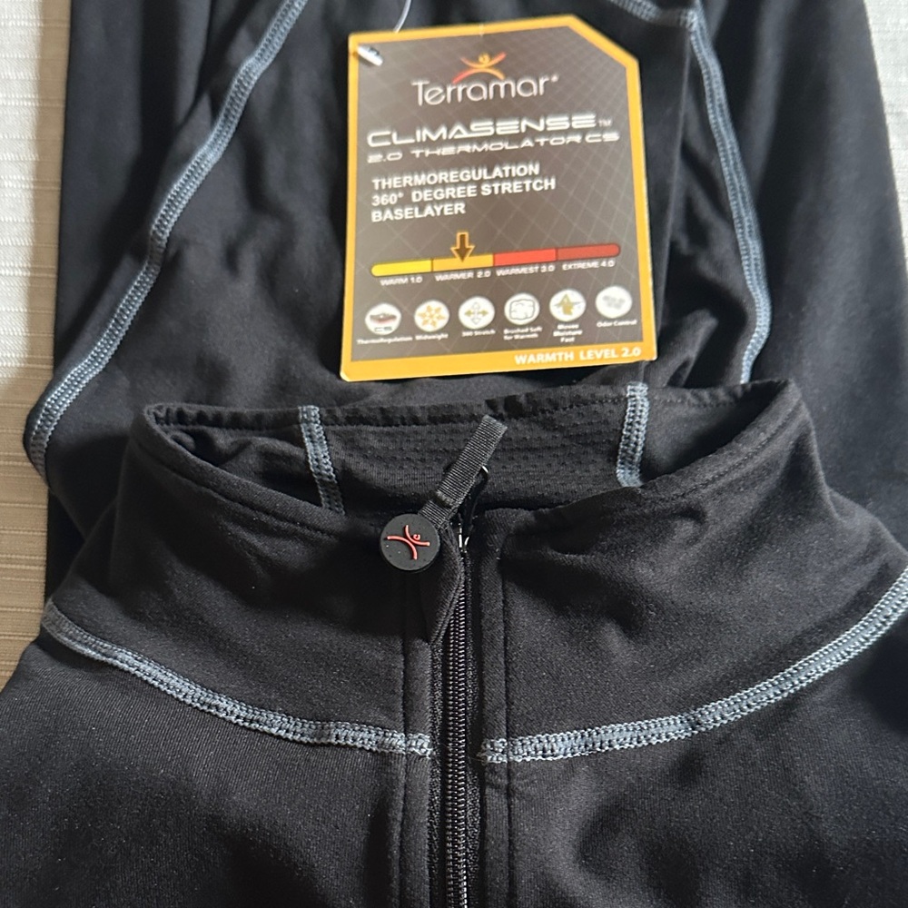 Terramar Climasense 2.0 Themolator CS stretch base layer . 3/4 zip pullover top